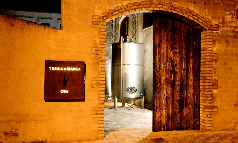 Entré till Terra de Marca vinkällare Entré till Terra de Marca vinkällare